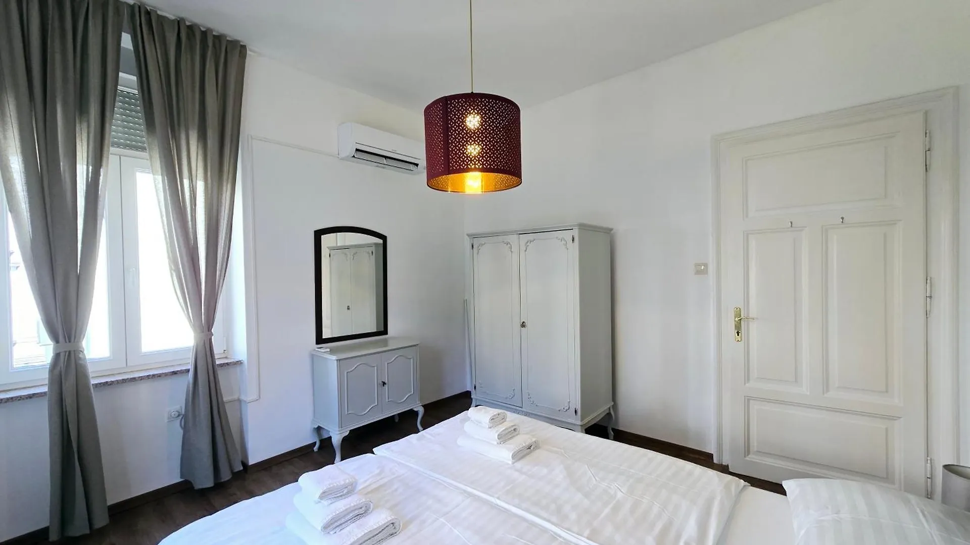 Apartment Zoey Opatija